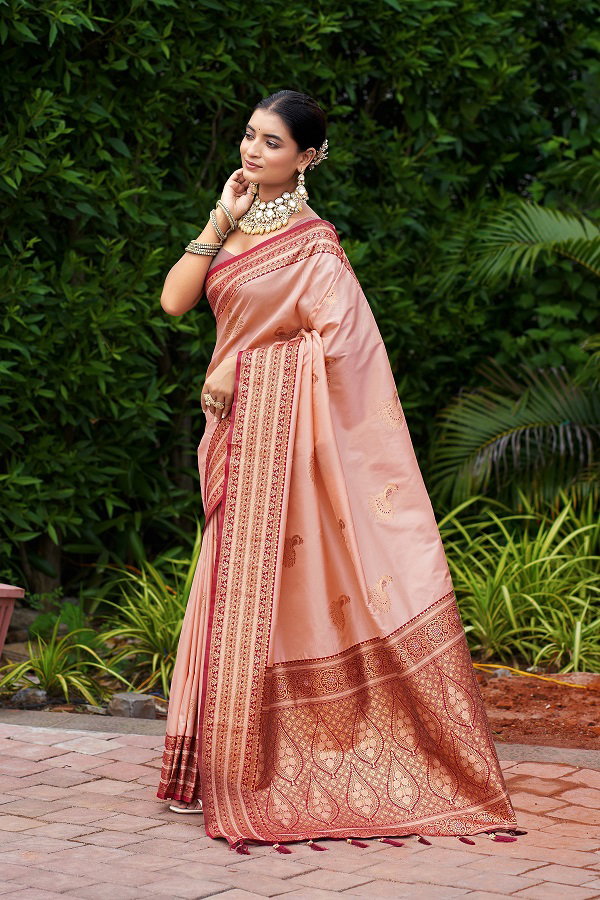 Meera 314 Party Wear Zari Weaving Worked Paithani Silk Saree with Un Stitched Blouse