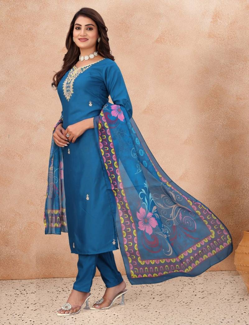 9Star Fashion Guzarish Cotton Blend Embroidery Worked Kurti With Bottom Dupatta