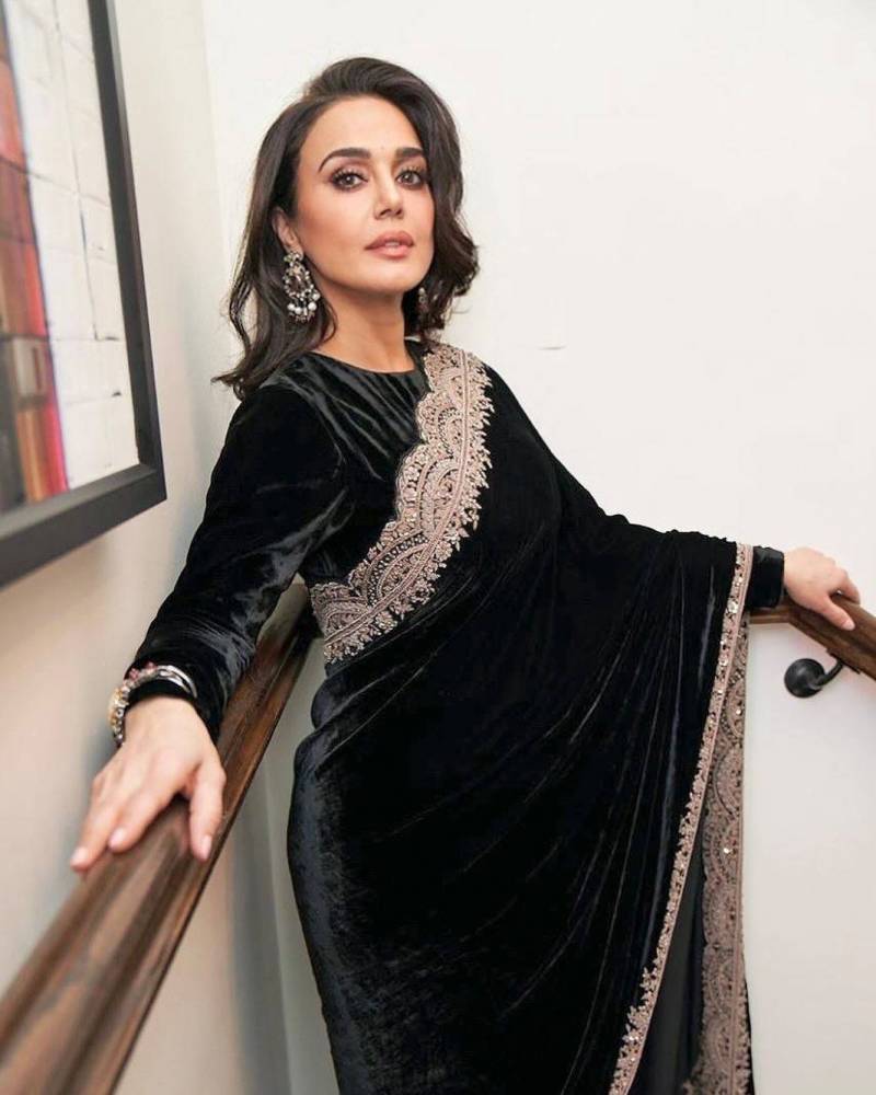 Bt 1306 Beautiful Viscose Velvet Sequence Embroidery Premium Saree Collection 