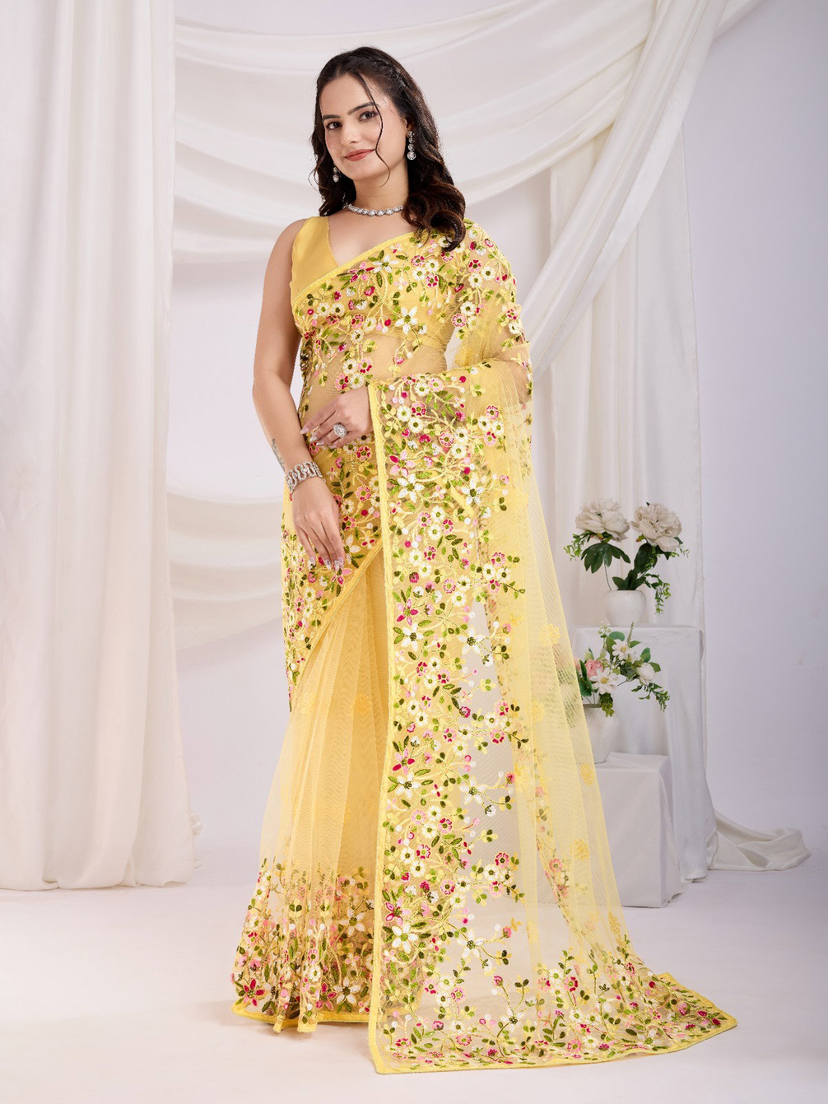 Vaamika 21 Net Thread Embroidery Party Wear Saree