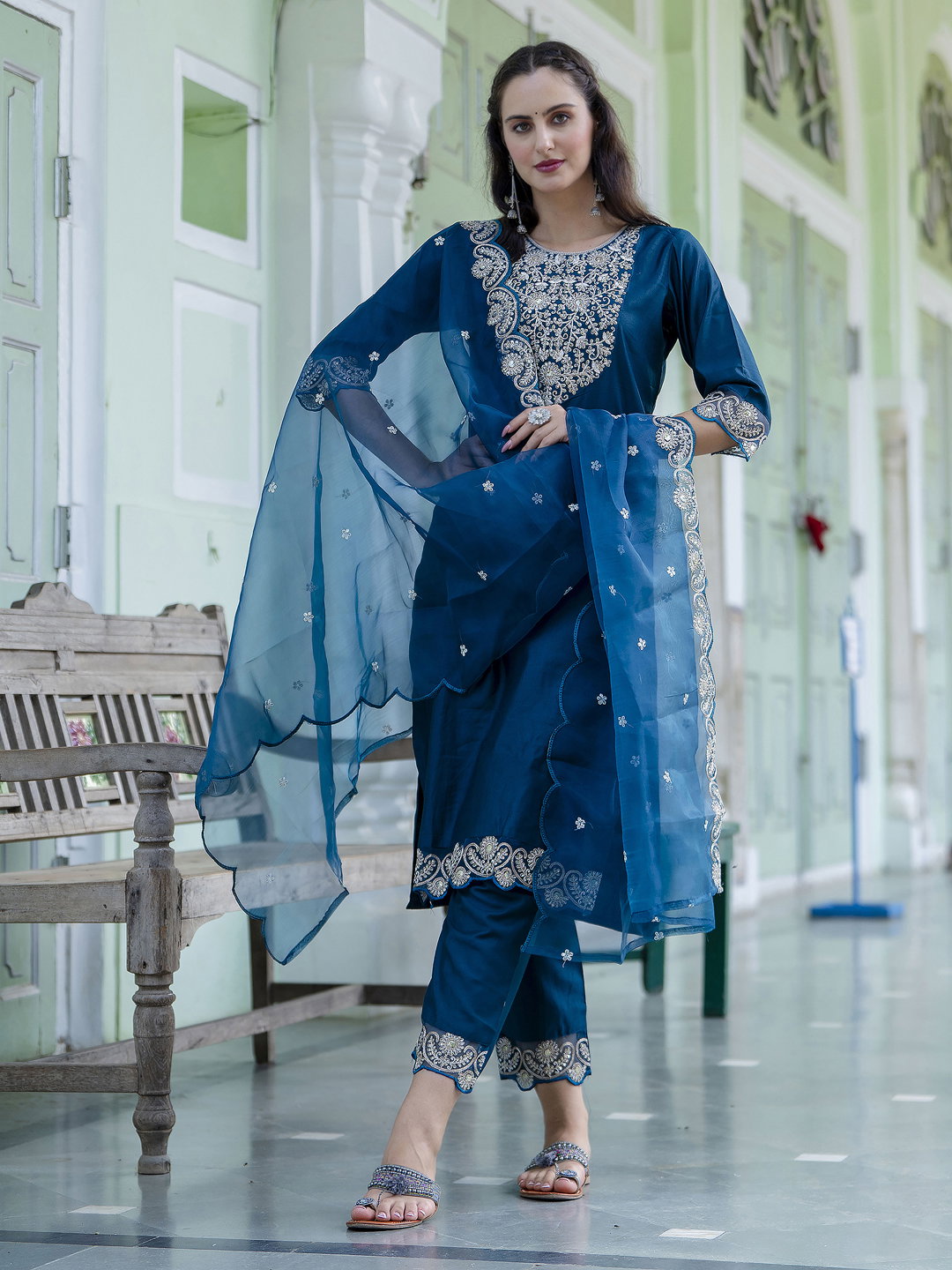 Vp 9609 Silk Blend Embroidered Kurti With Bottom Dupatta