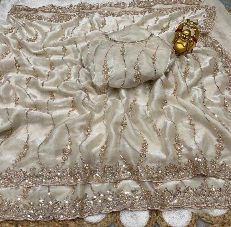 Vt 6071 T Space Silk With Original Gold Beeds Worked Saree Collection