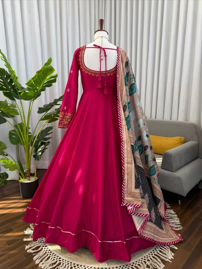 Glory KD 1552 Havy Chinon Silk Designer Gown Set