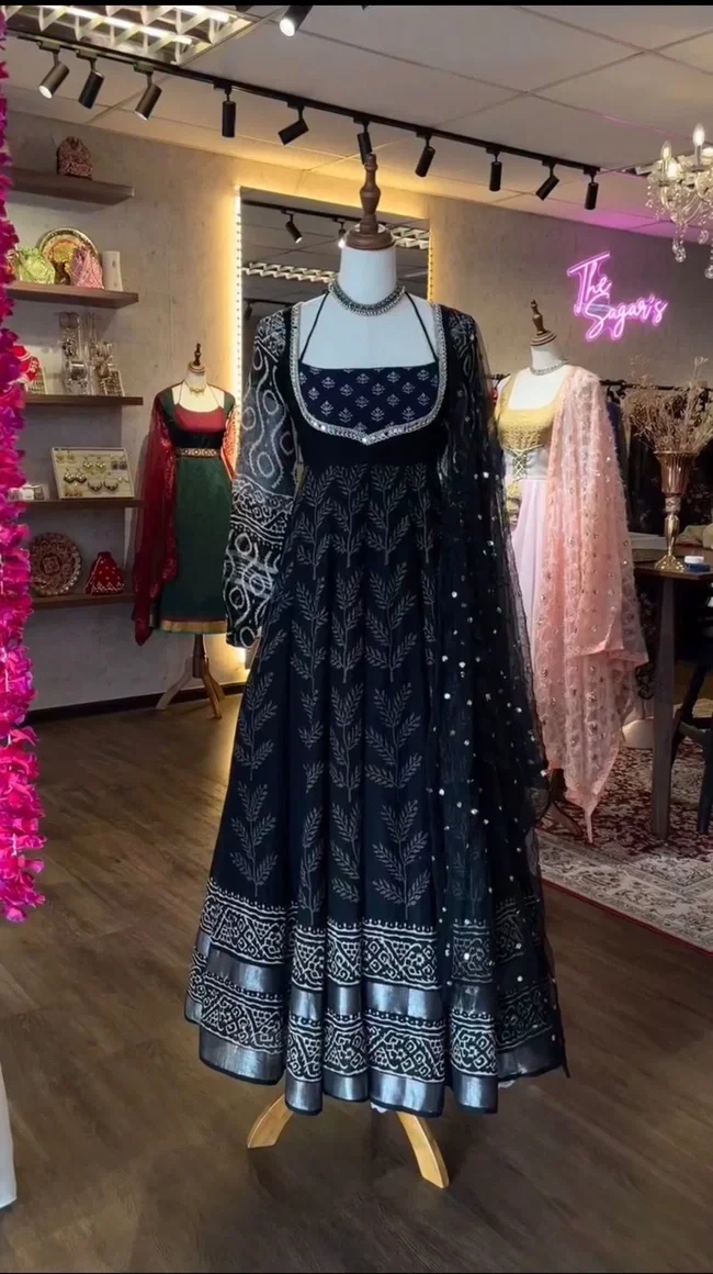 Glory 5960 Natural Crepe Anarkali Gown With Pent Dupatta
