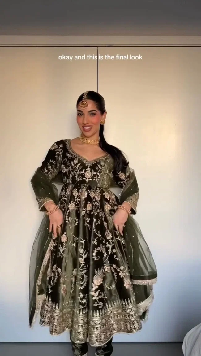 Glory 5943 Velvet Fabric Designer Anarkali Gown With Dupatta