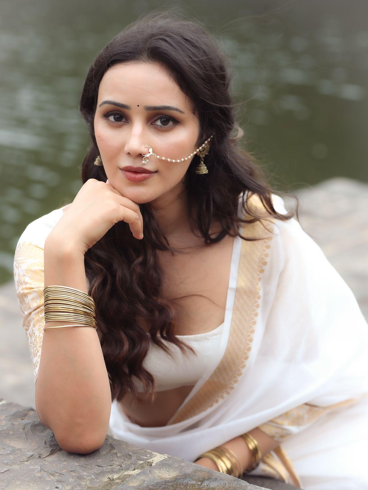 SF White Assam Cotton Silk Saree