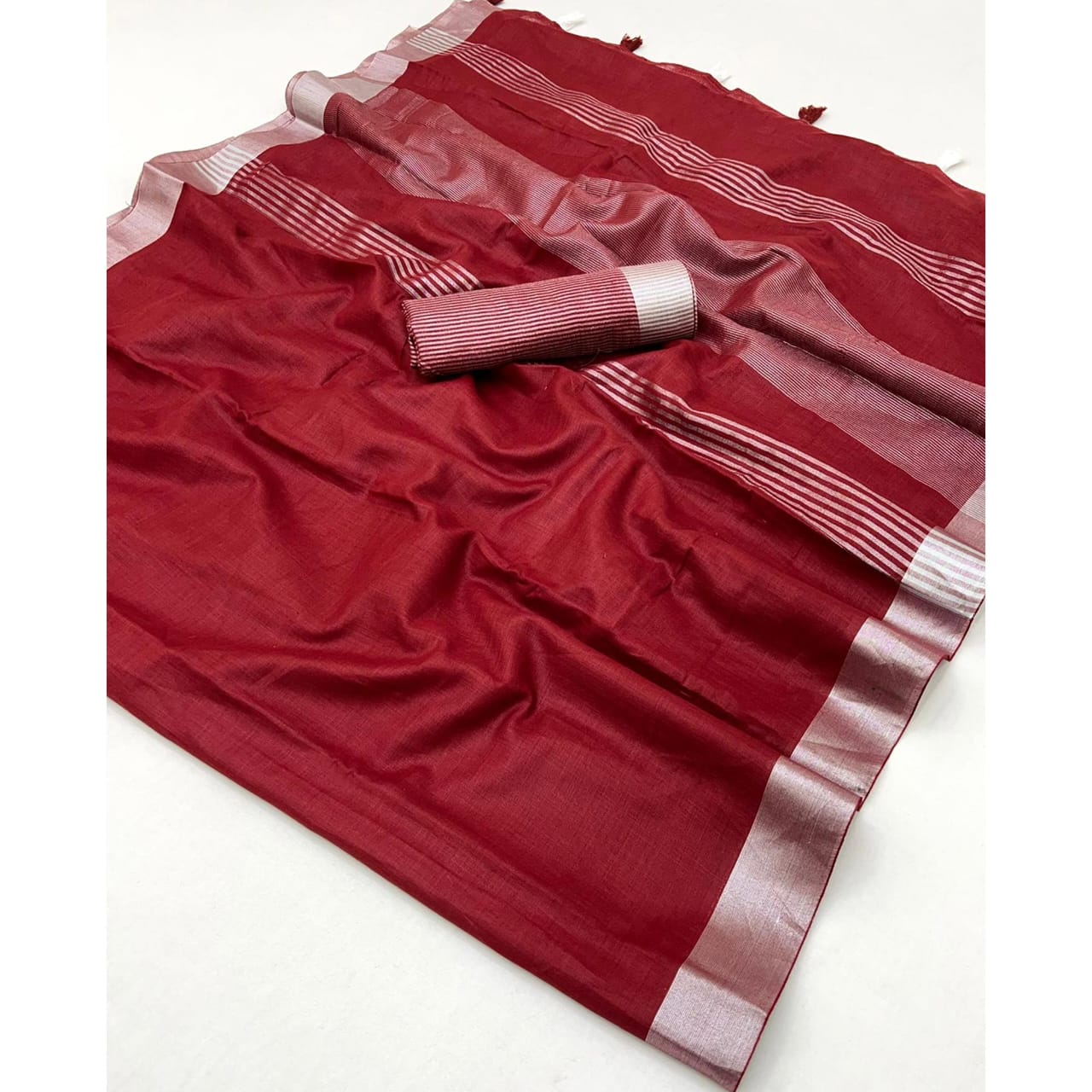 Scwt Linen B Linen Woven Crafted Fancy Saree Collection
