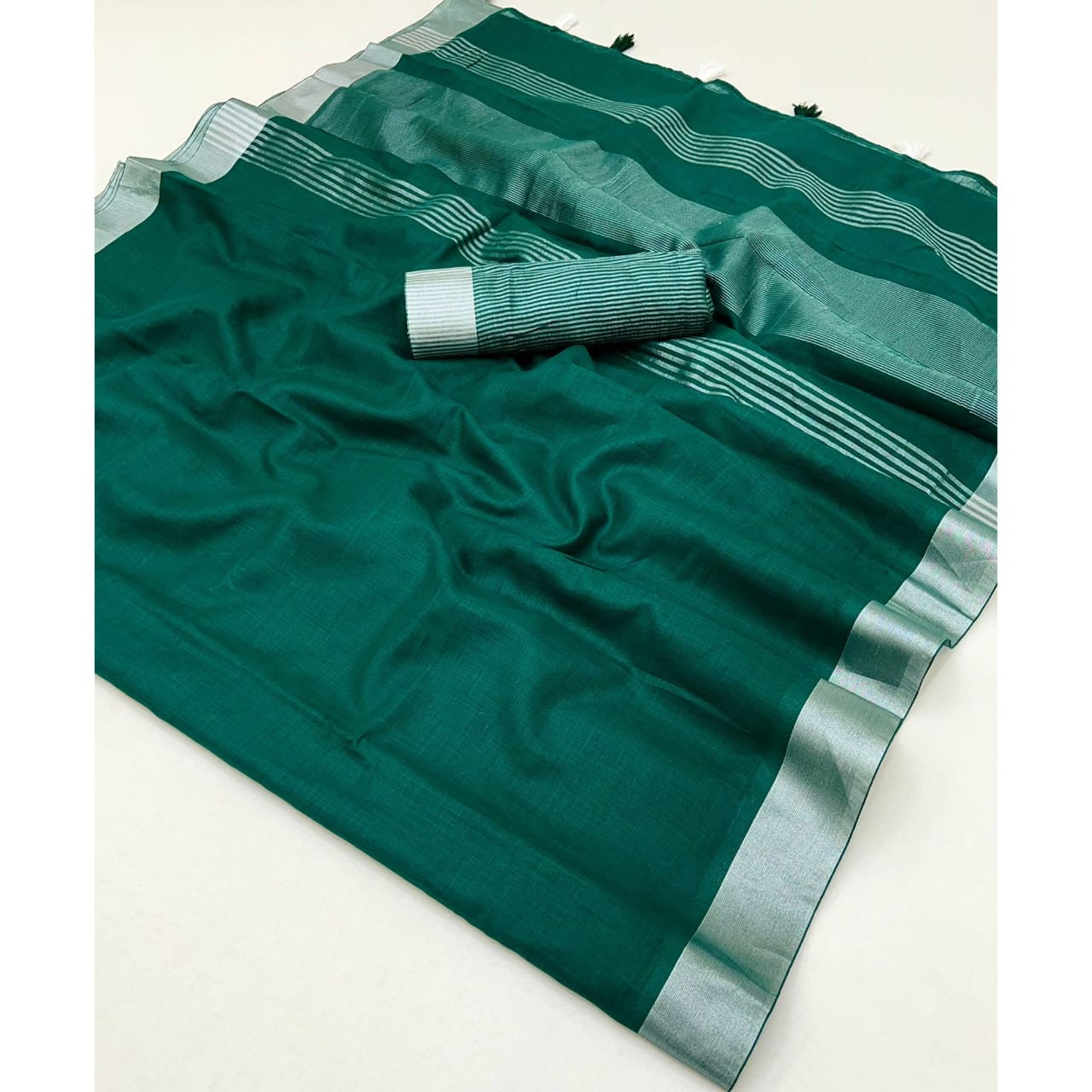 Scwt Linen B Linen Woven Crafted Fancy Saree Collection