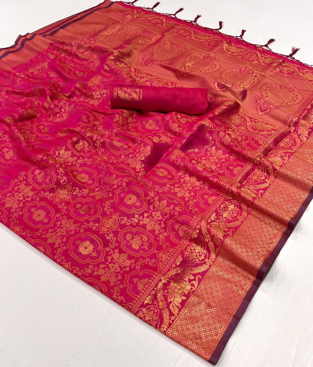 Rajbeer Kalaa Ruby Handoom Weaving Silk Saree Collection 
