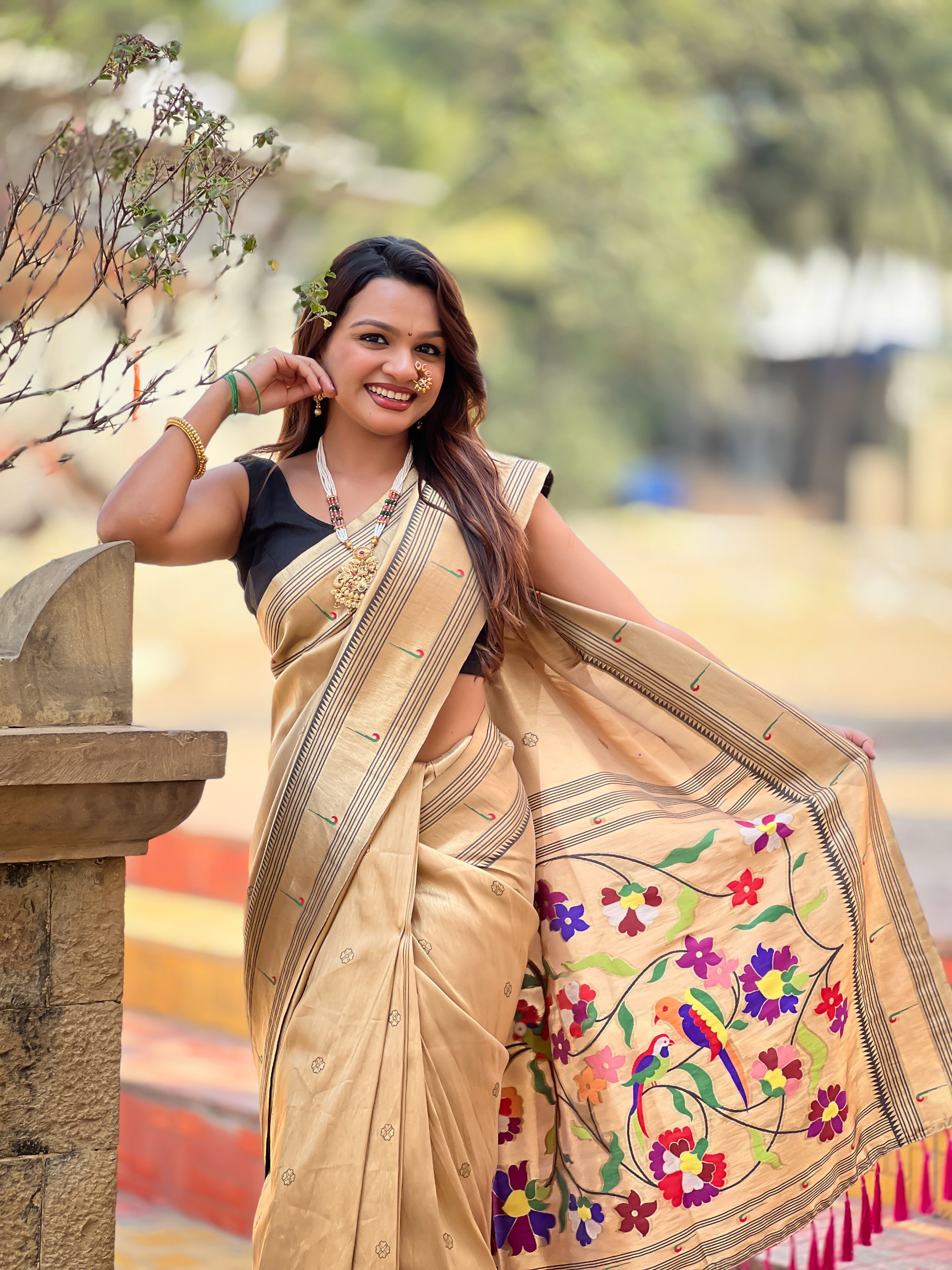 Lekha MN Zari Paithani Vol 1 Zari Tissue Pethani Silk Zari Weaving Saree