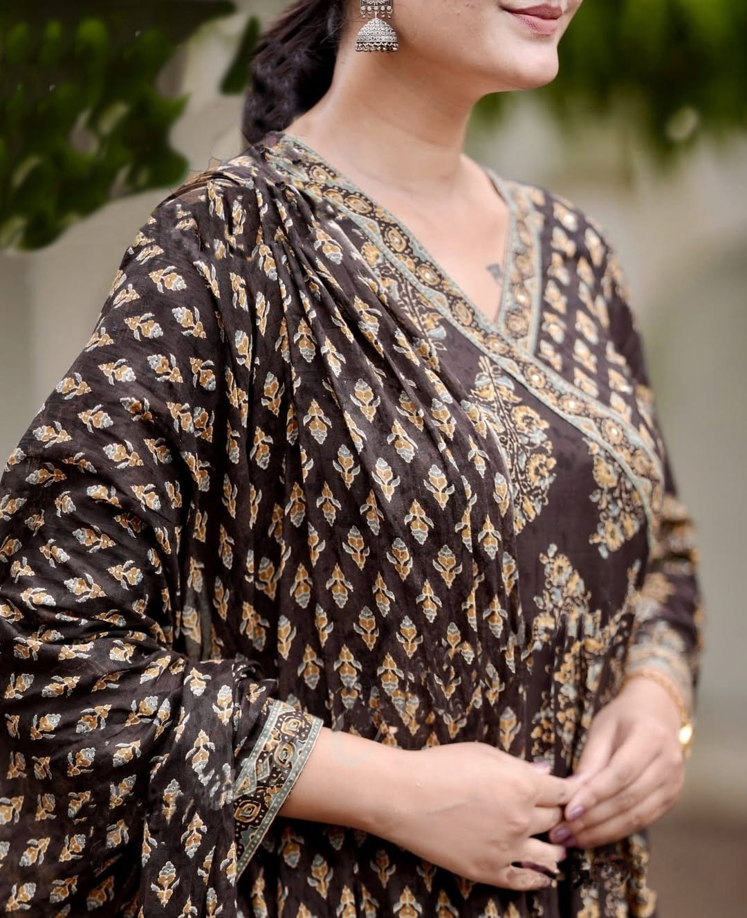 Dhruvi 392 Viscose Casual Wear Kurti Pant And Dupatta Collection