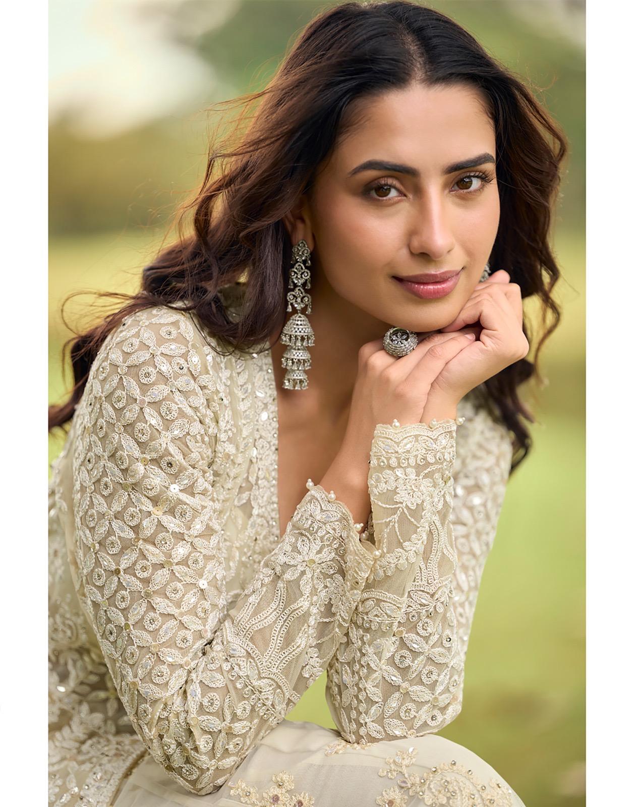 Sayuri Sabnam Net With Beads Embroidered Work Salwar Kameez