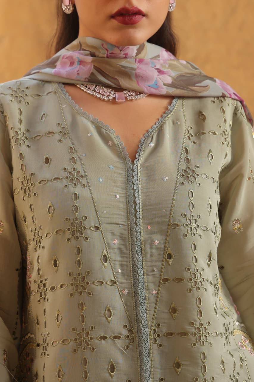Naisha K 578 Mal Chanderi Festival Wear Kurti Pant And Dupatta