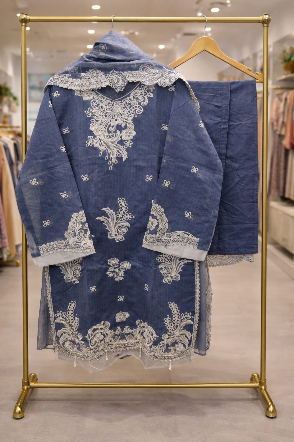  Luxury Pret 319 Orgnaza Embroidred Pakistani Readymade Collection 