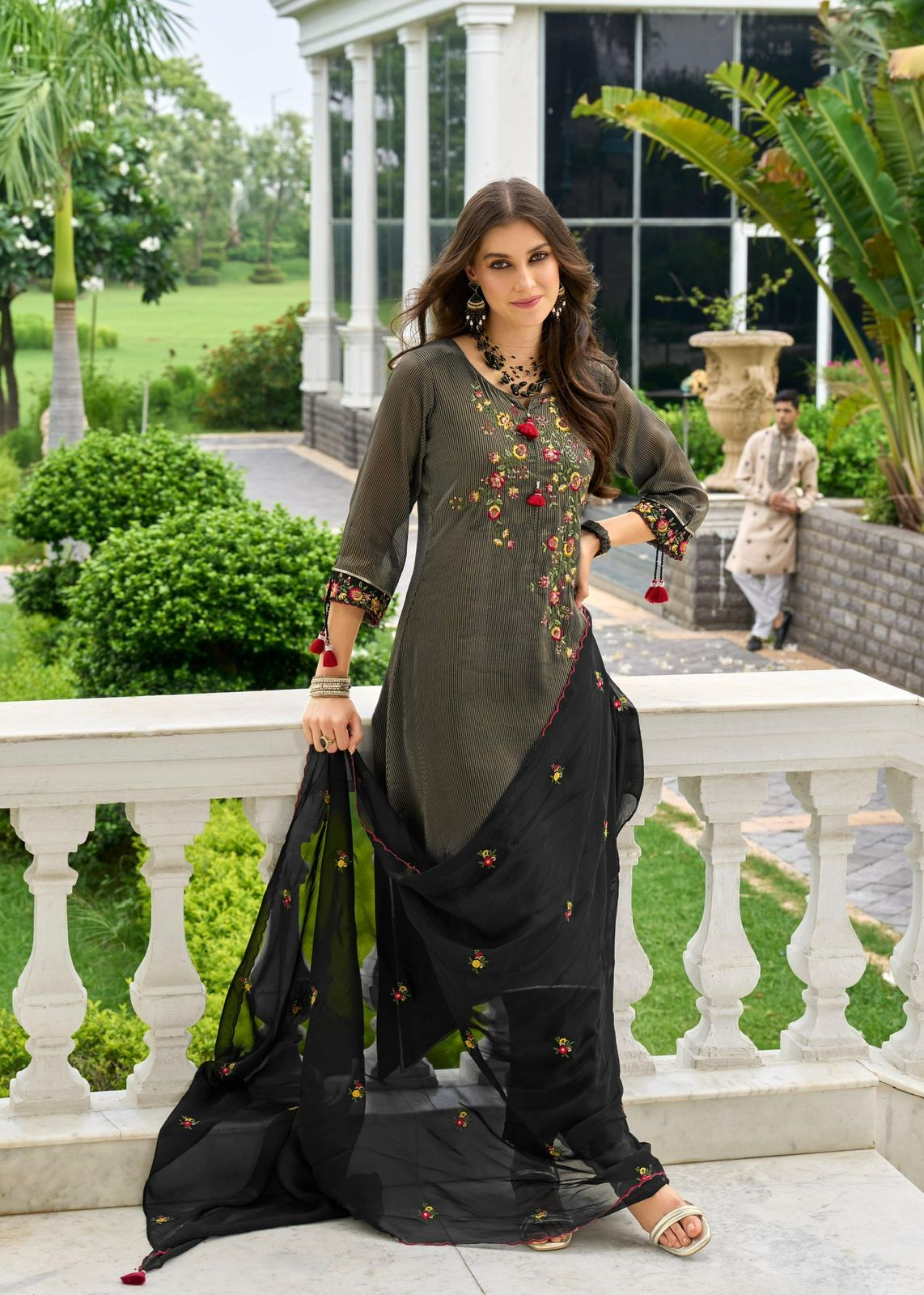 Prm Saheli Russain Silk Jacquard With Embroidery Kurti Pant And Dupatta