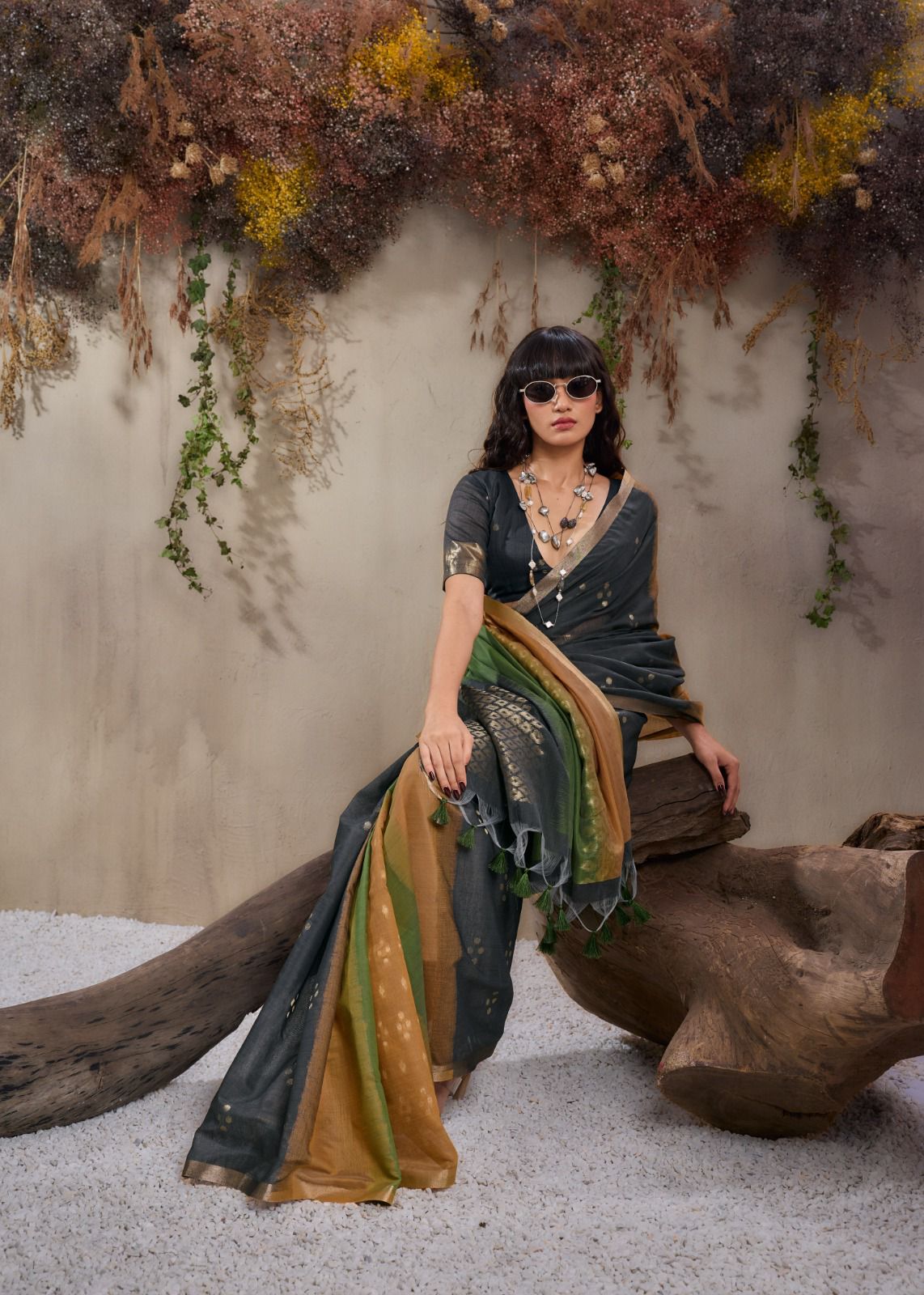 Rajtex Scarlette Viscose Cotton HAndloom Weaving Saree Collection