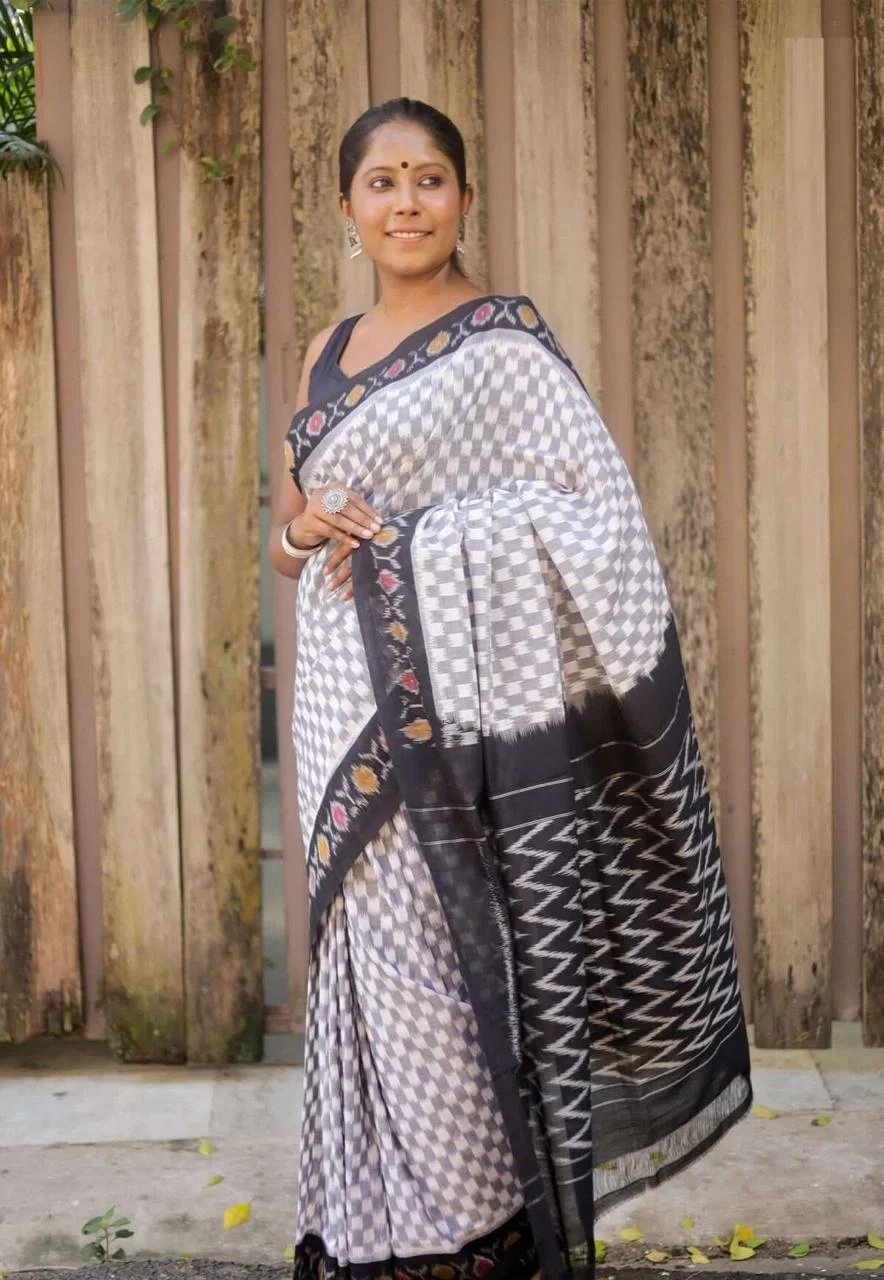 Scmg Shweta Linen Woven Ikkat Saree Collection