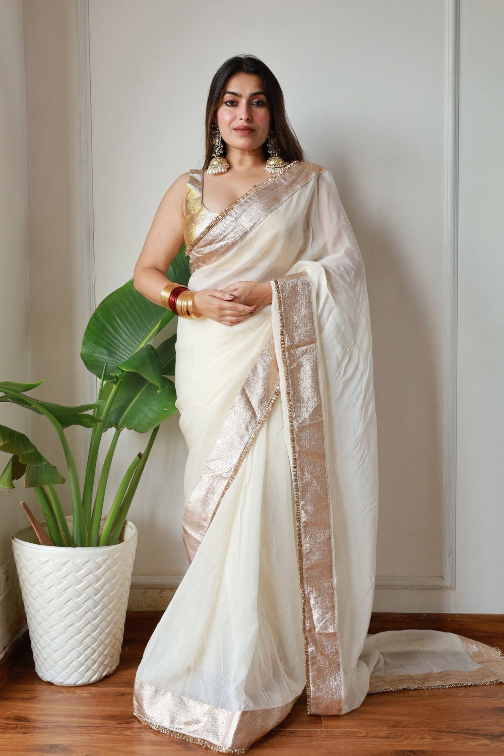 Aayaa Aaradhana Vol 12 Silk Organza Golde Lampi Border Party Wear Saree