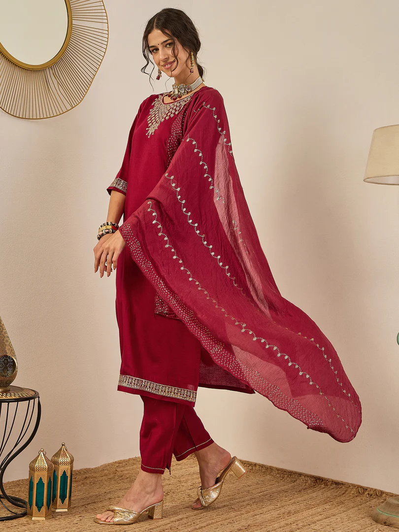 VP 9559 Viscose Rayon Kurta Pant Set with Chanderi Silk Dupatta