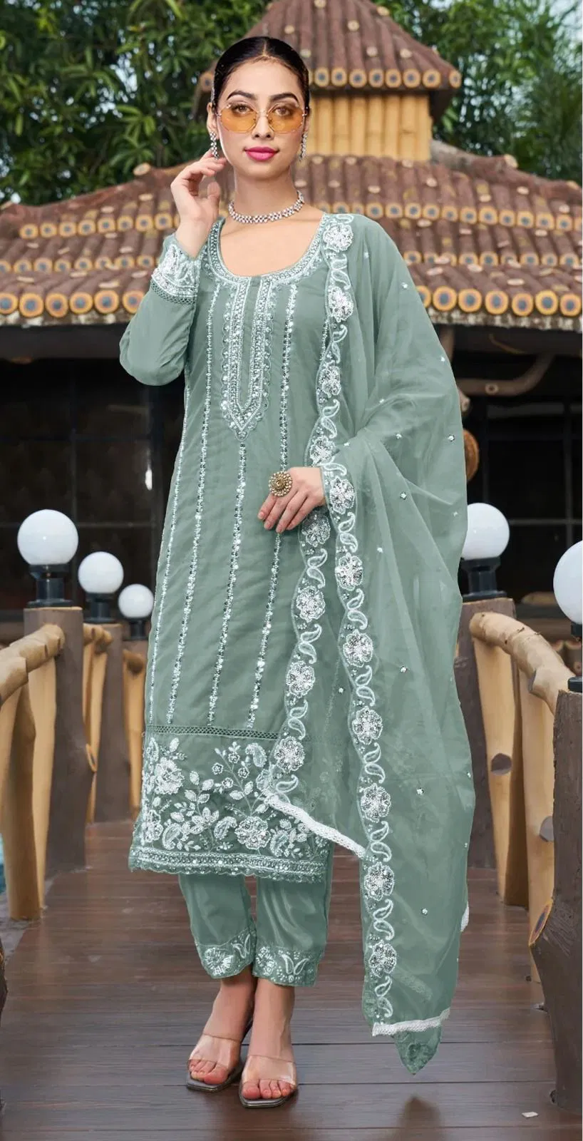 Bilqis B 135 U To X Faux Georgette Embroidery Work Pakistani Salwar Kameez