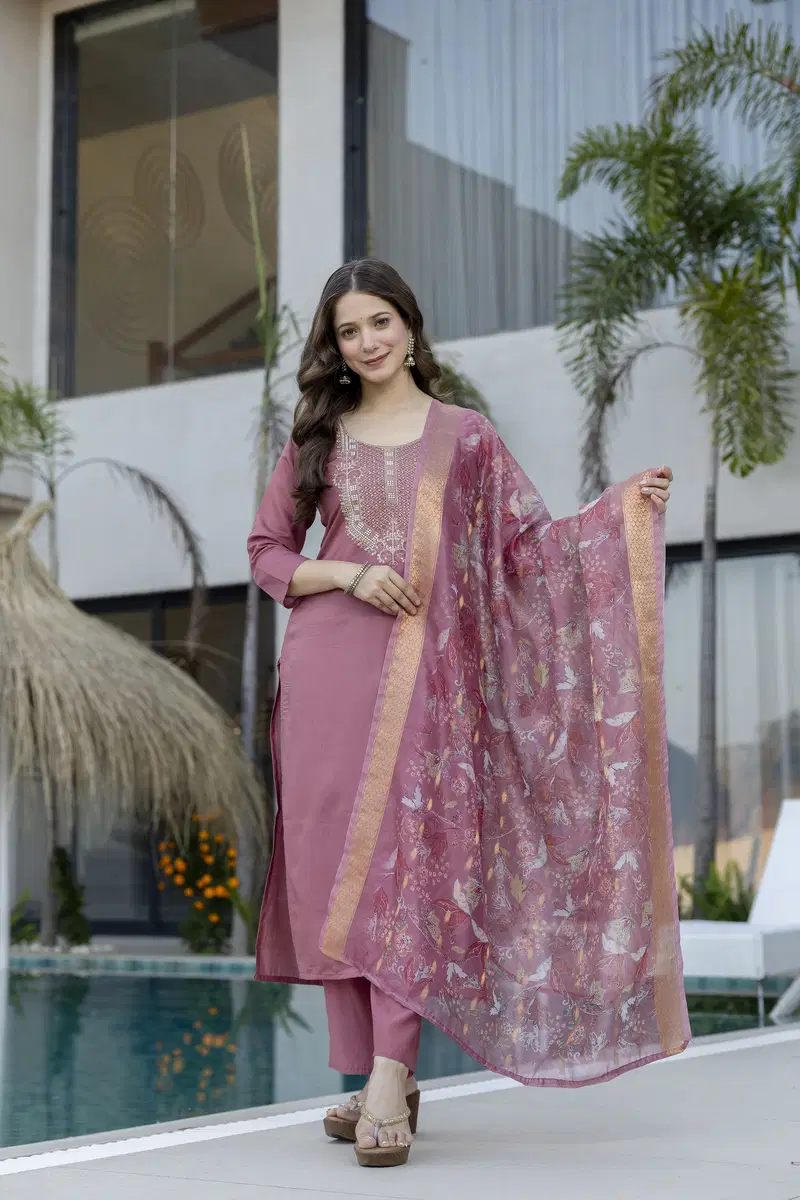 Devpankhudi 01 Chanderi With Embroidery Work Kurti Pant And Dupatta
