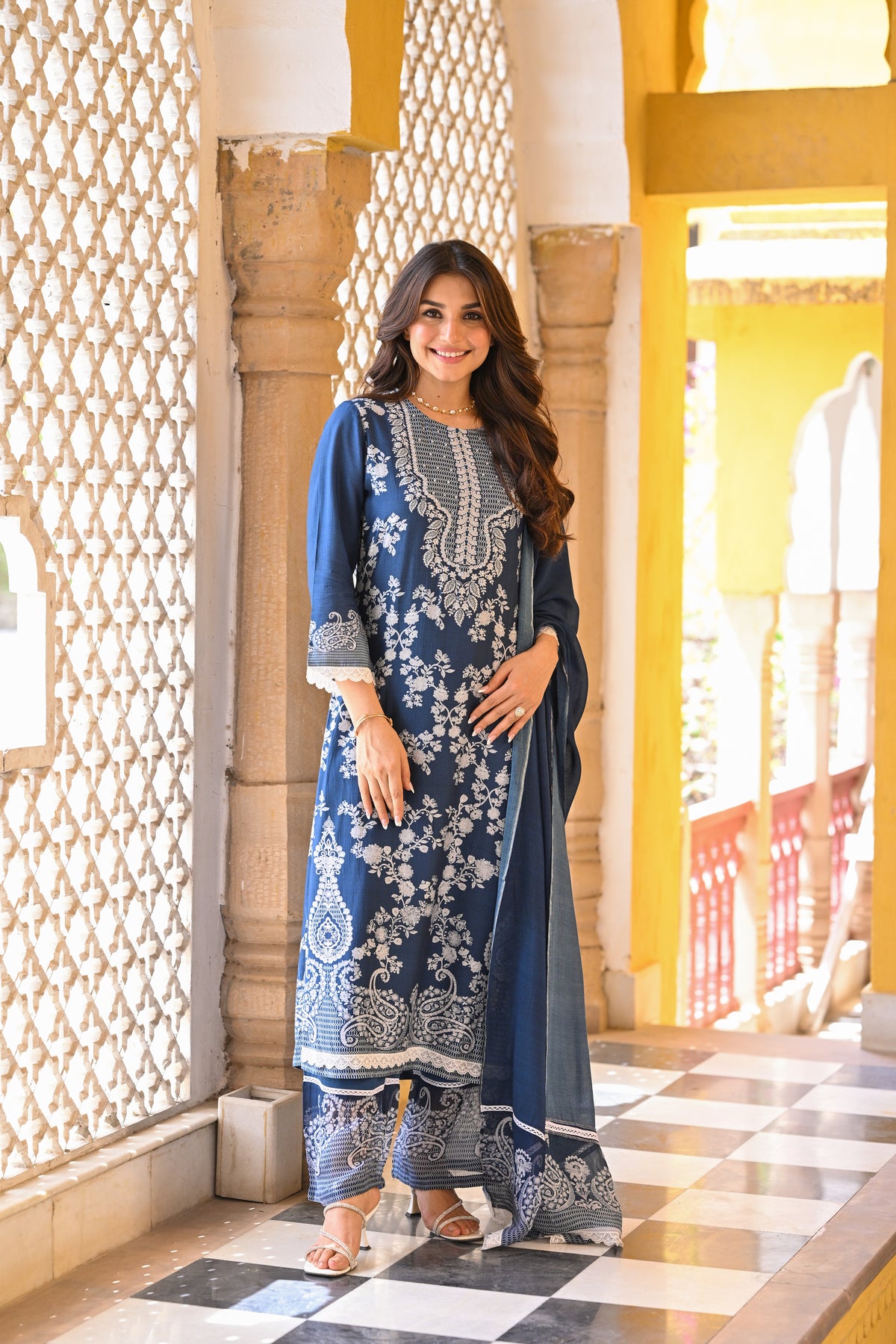 Inaya 01 Muslin With Printed Casual Wear Top Bottom And Dupatta Collection 