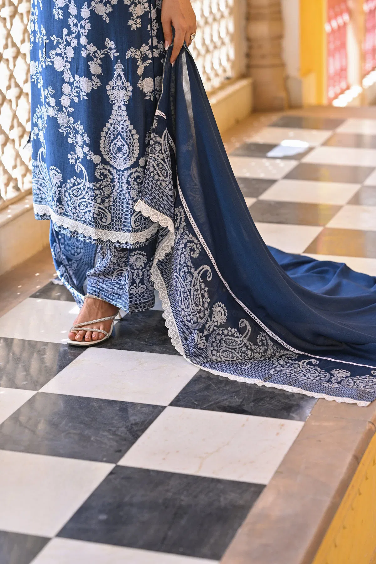 Inaya 01 Muslin With Printed Casual Wear Top Bottom And Dupatta Collection 