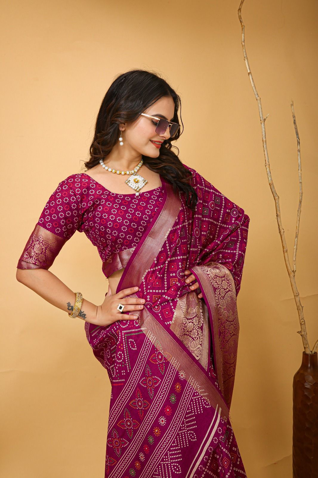 NCO 7 Dola Silk Jacquard Kanjivaram Zari Border Printed Saree