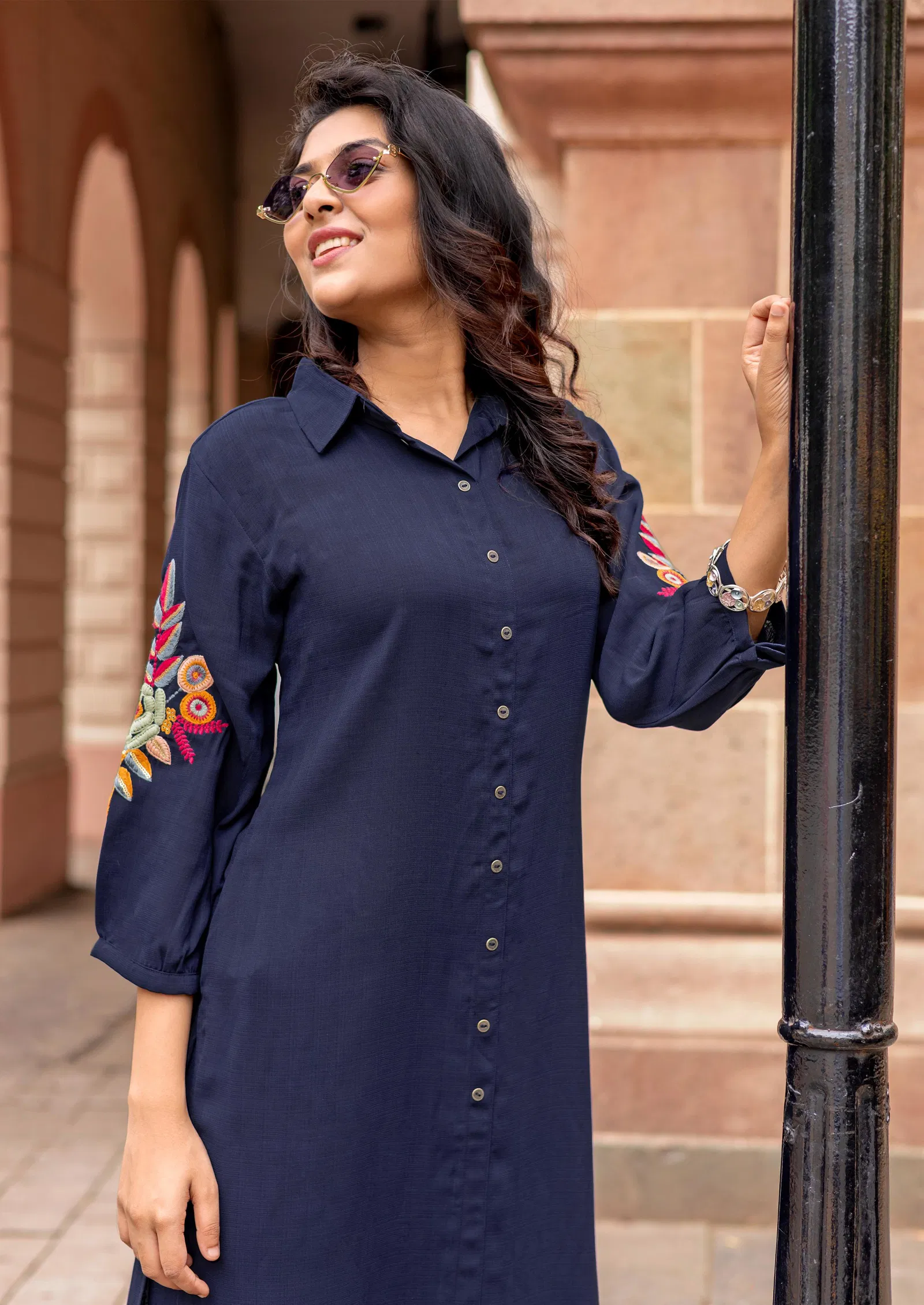 Kadlee Blue Bell Indox Gentalmen With Threadwork Top And Bottom