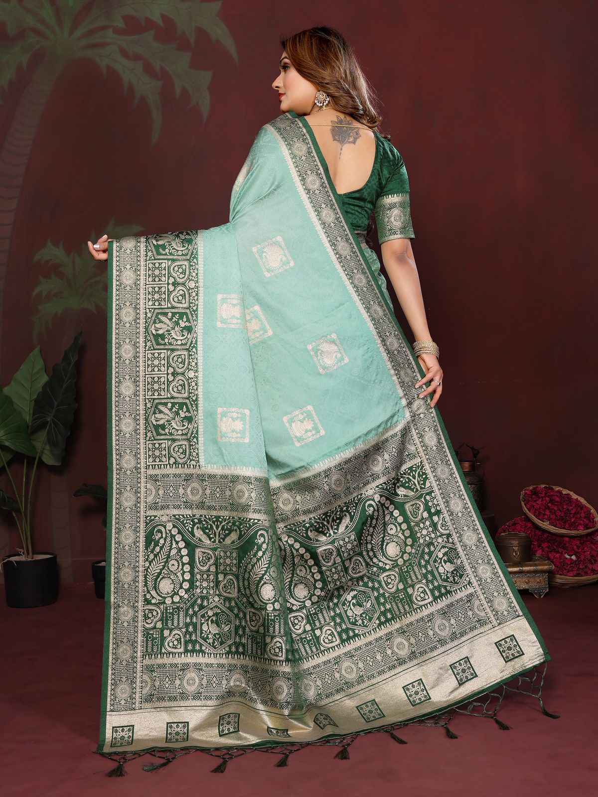Lekha VC Shrinidhi Satin Silk Zari Weaving Saree