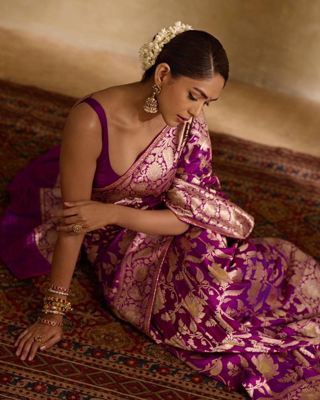 Aab Roshani Soft Silk Beautiful Rich Pallu Saree Collection