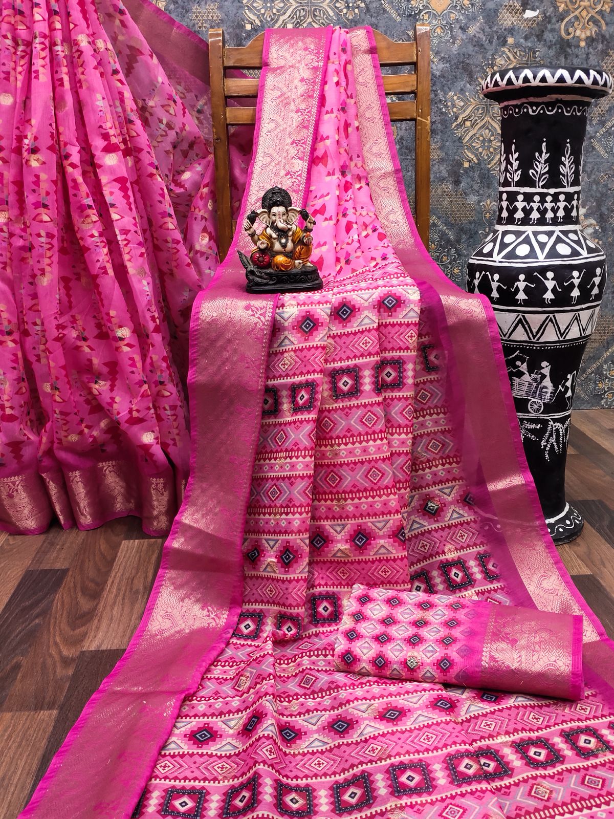 Lekha VC Zalak Dola Silk Digital Print Saree