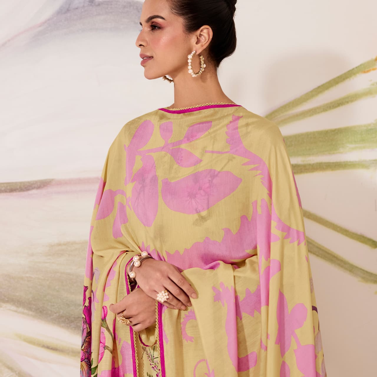Kimora Sohni Fragrance Lawn Cotton Digital Print Embroidery Salwar Kameez