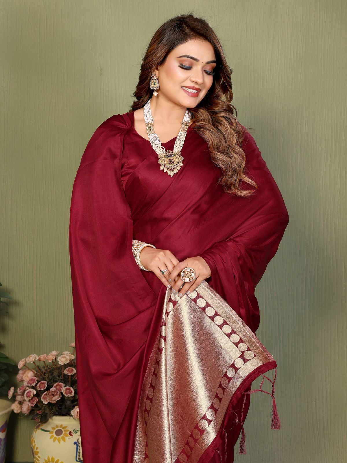 Lekha Vc Swargini Satin Silk Hand Dyed Zari Weaving Pallu Saree