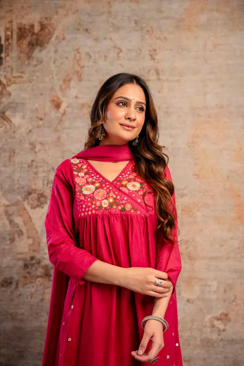 Naisha K 729 Mul Cotton Embroidered Work Kurti Pant And Dupatta Collection