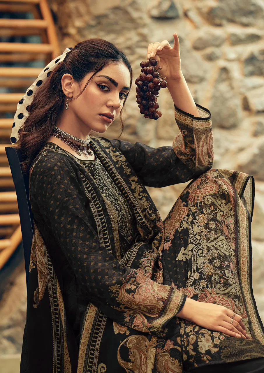Mannrasiya Magic Viscose Linen With Heavy Khatli Worked Salwar Kameez