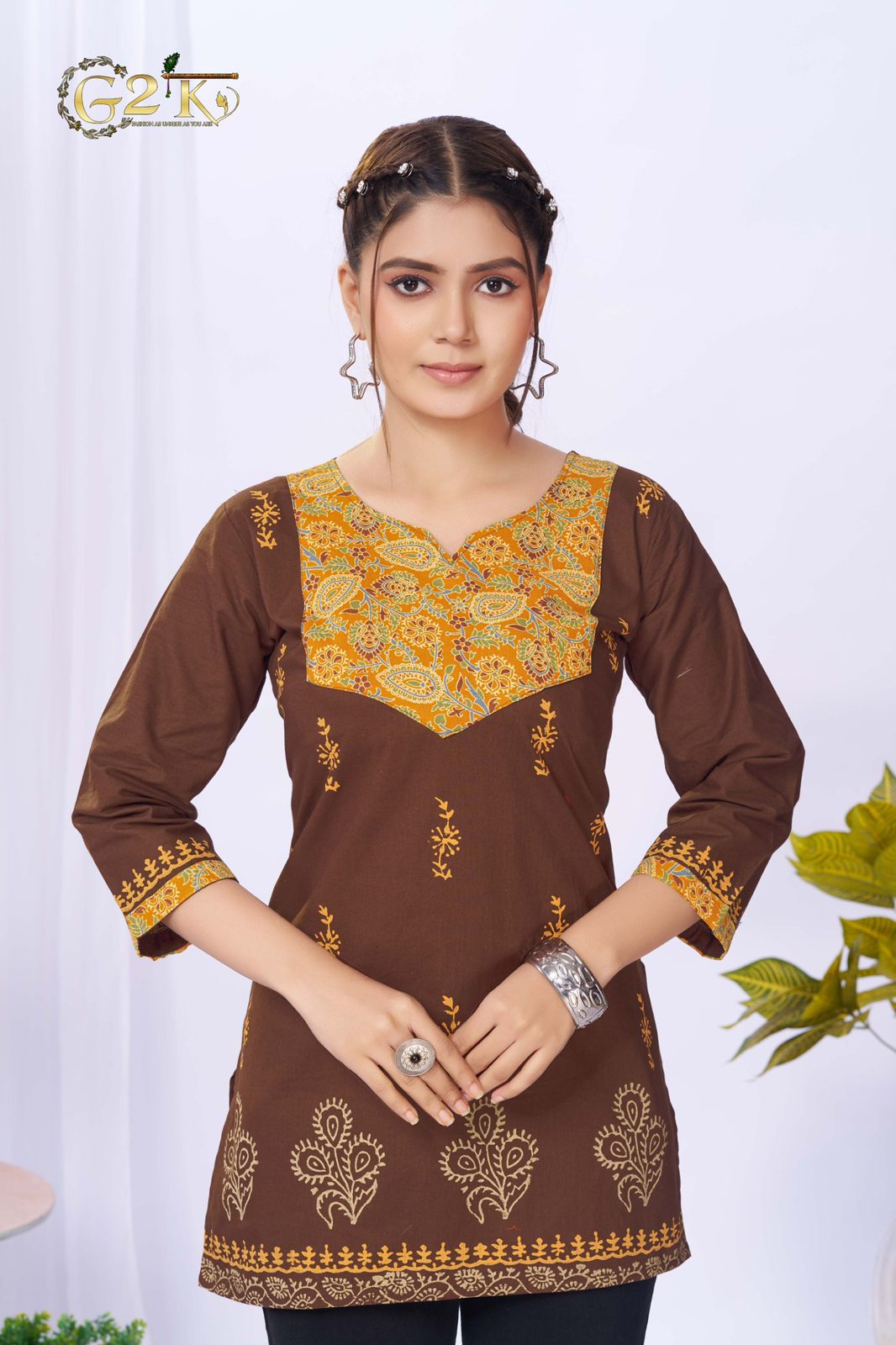 G2K Aneri Readymade Short Tunic Top