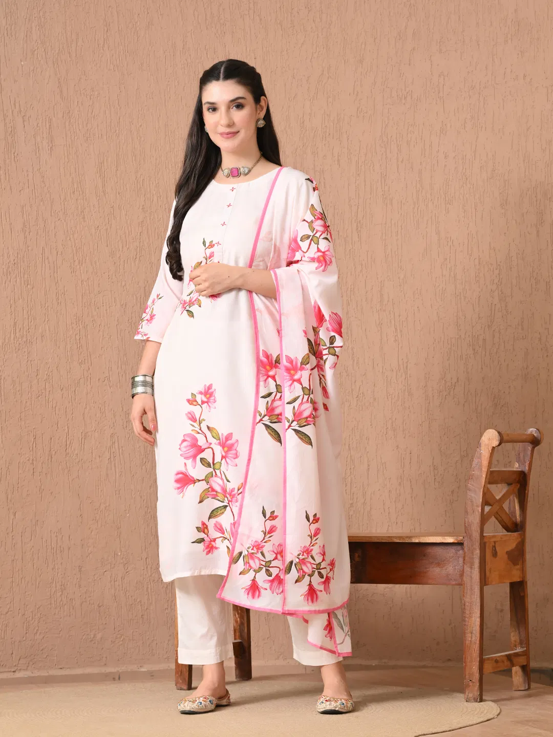 Hr R 1266 Poly Muslin Floral Printed Kurti With Pant Dupatta