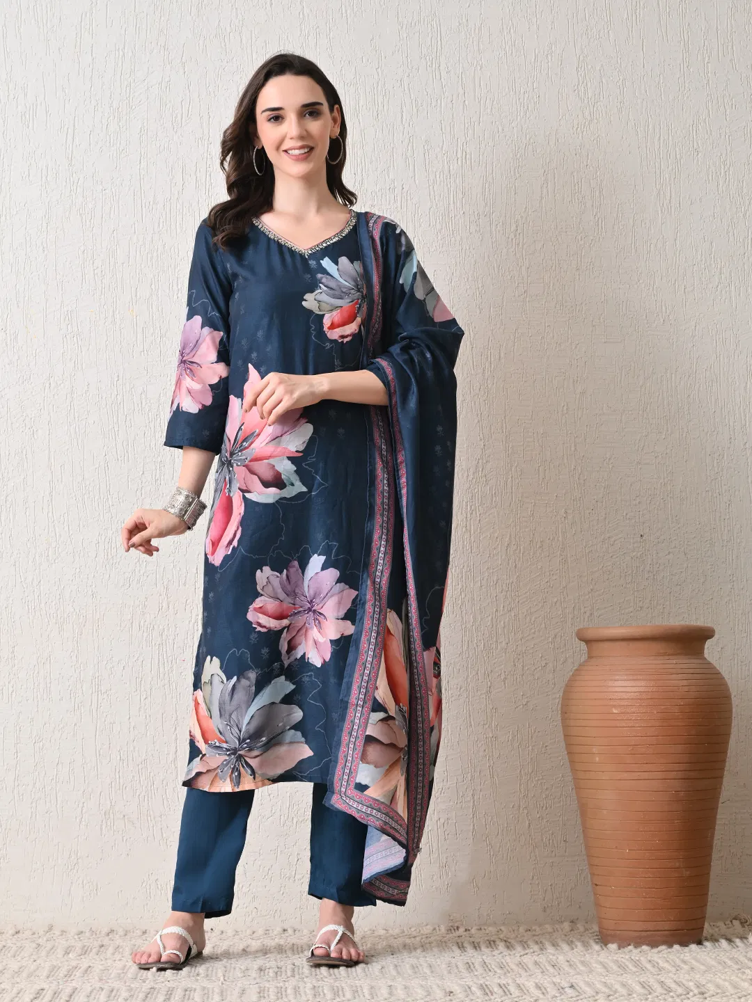 Hr R 1298 Pure Muslin Floral Printed Kurti With Pant Dupatta