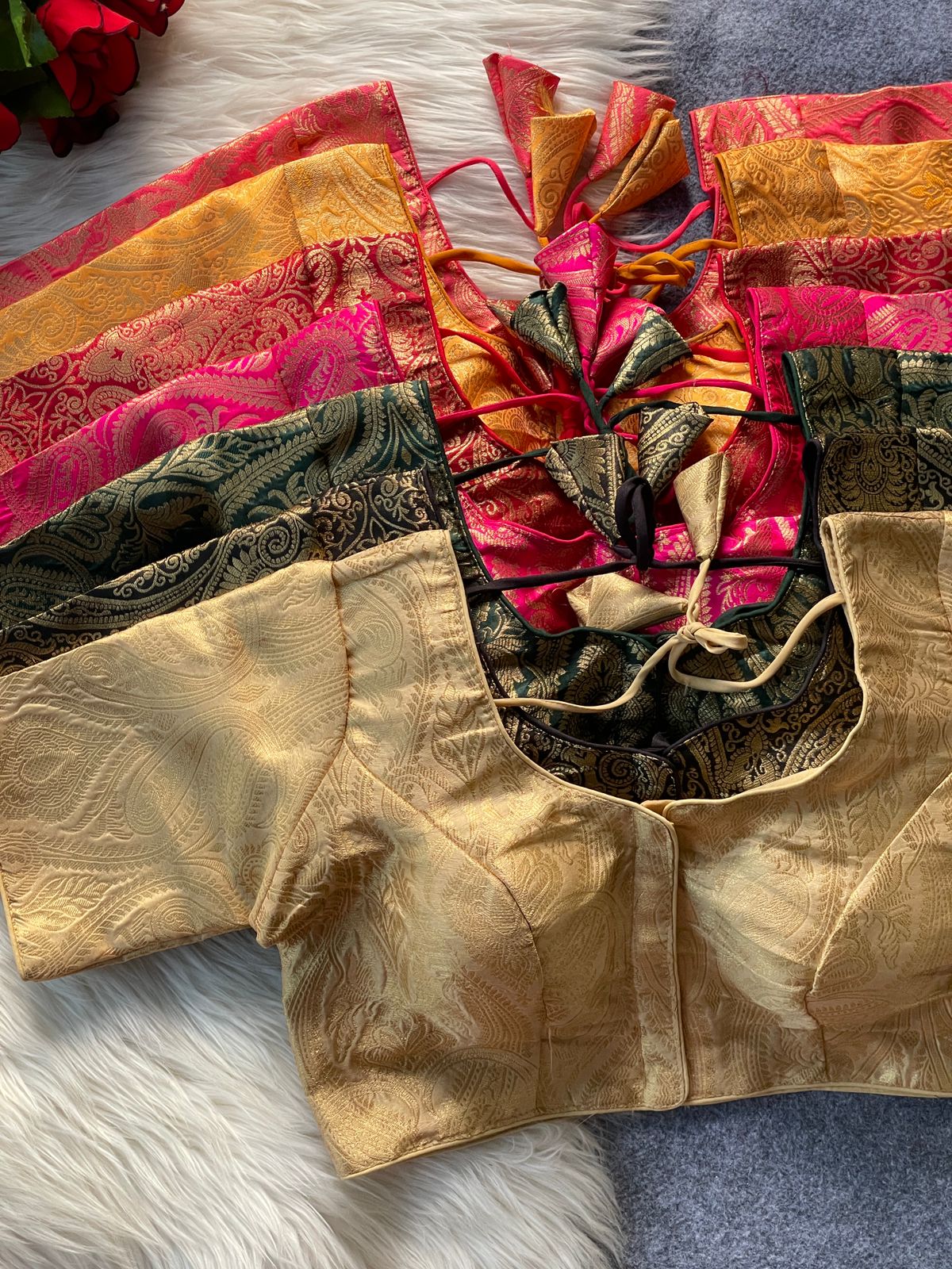 Ruh 1501 Pure Banarasi Silk With Golden Zari Blouse