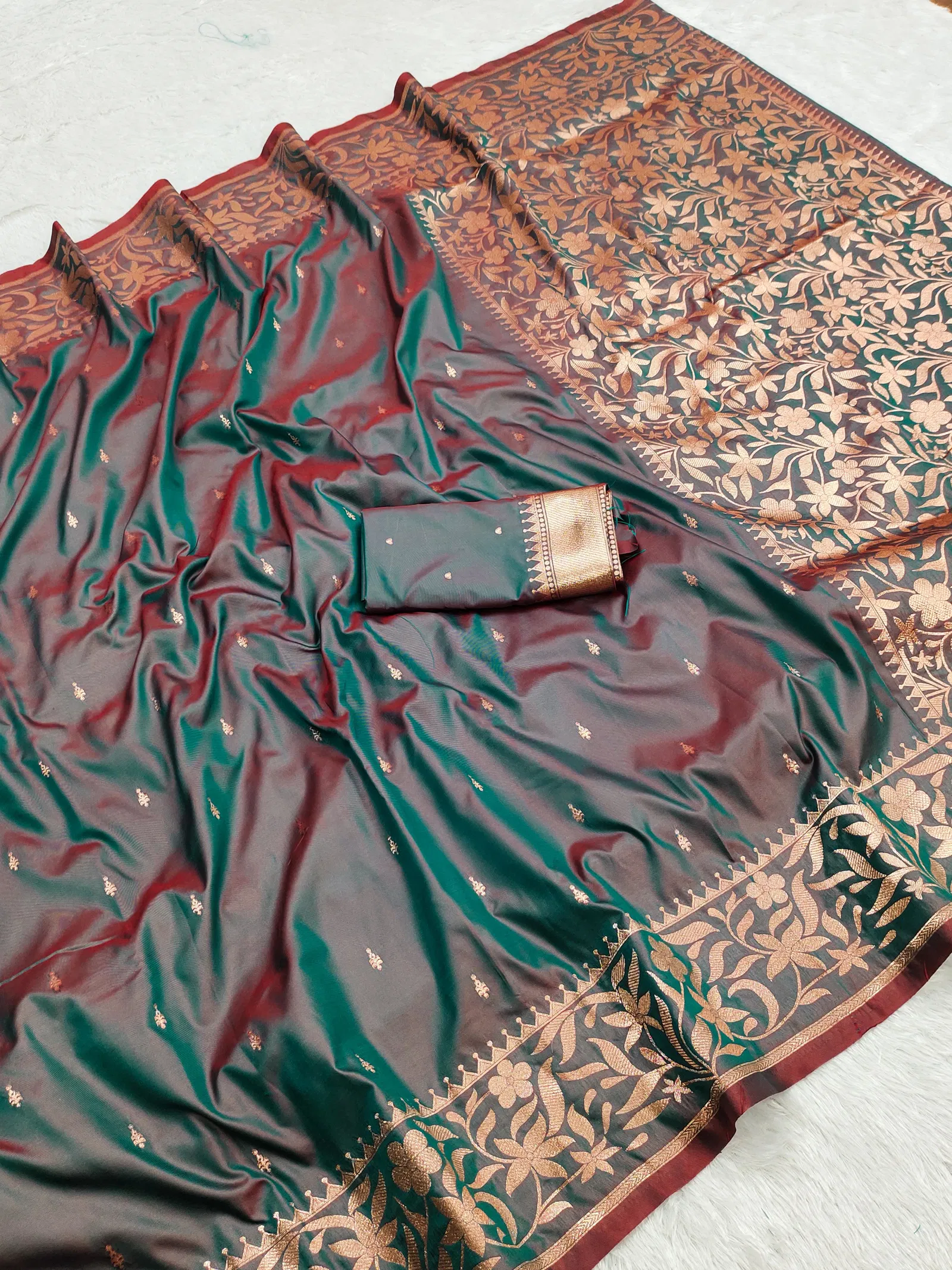 Mb 197 Pure Banarasi Silk Zari Weaving Saree collection