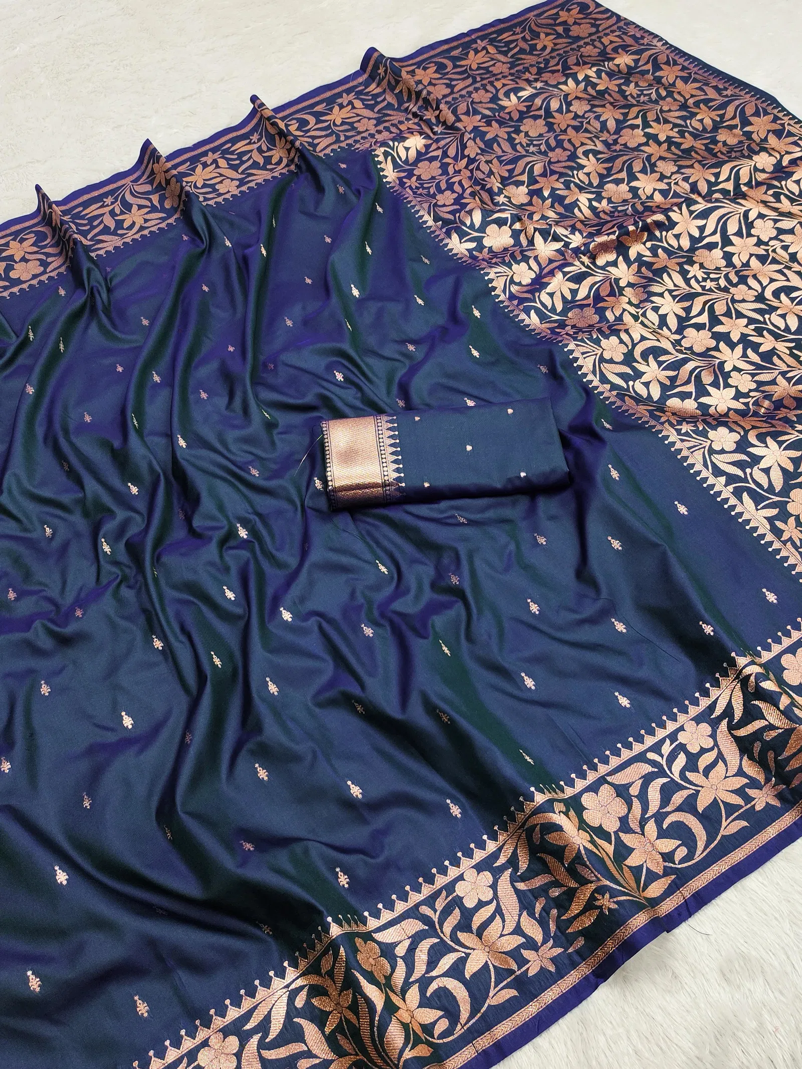 Mb 197 Pure Banarasi Silk Zari Weaving Saree collection