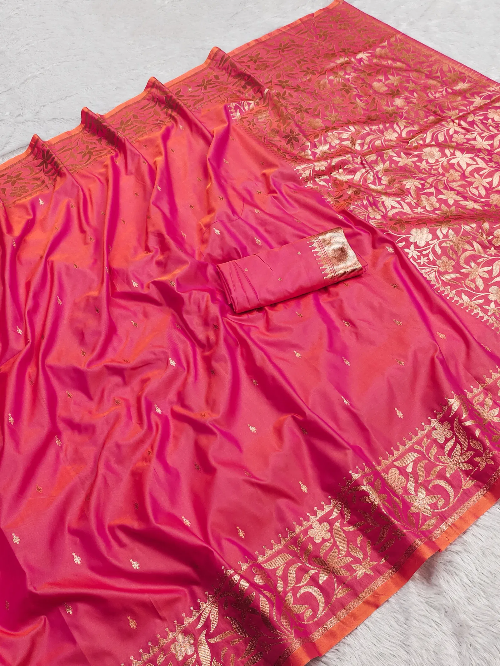 Mb 197 Pure Banarasi Silk Zari Weaving Saree collection