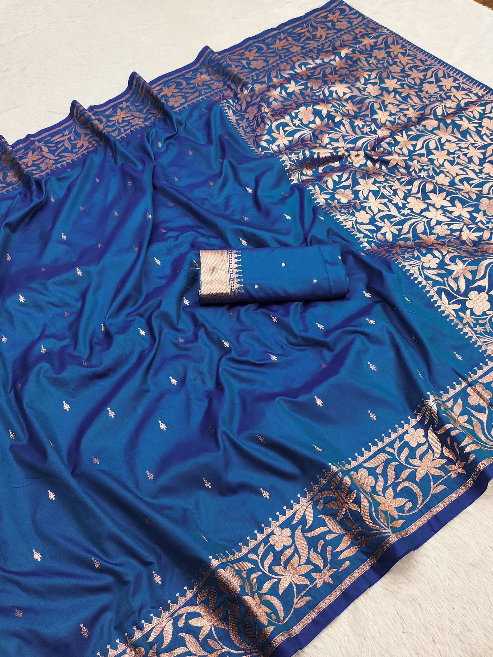 Mb 197 Pure Banarasi Silk Zari Weaving Saree collection