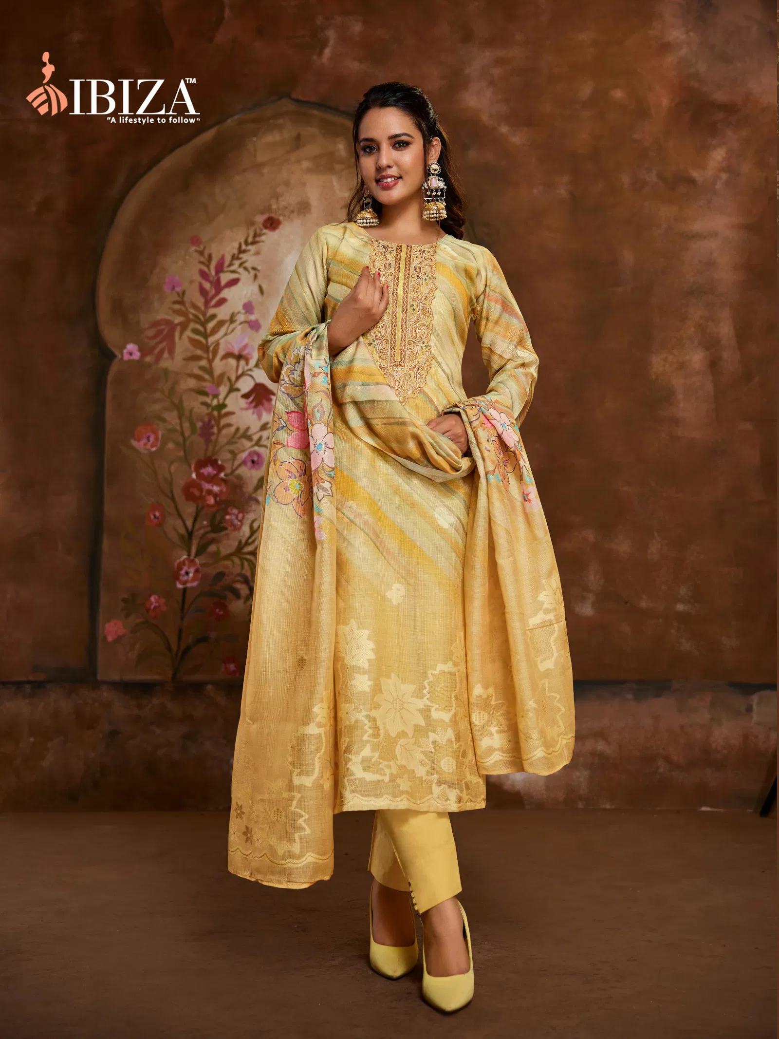 Ibiza Vesnavi Linen Jacquard Printed Embroidery Worked Salwar Kameez