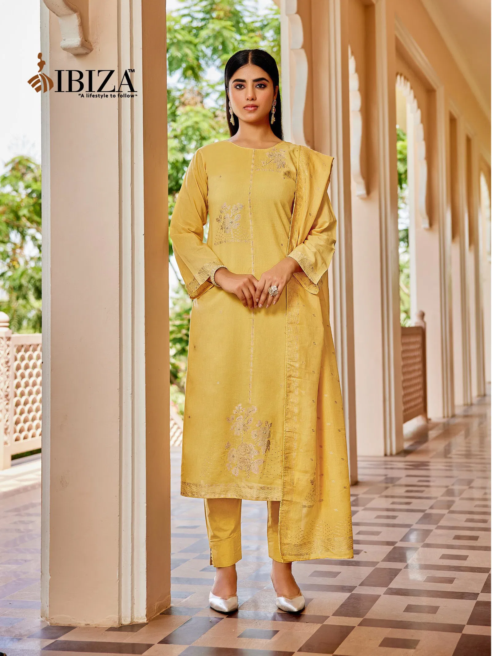 Ibiza Khanak Mul Chanderi Jacquard Handworked Salwar Kameez