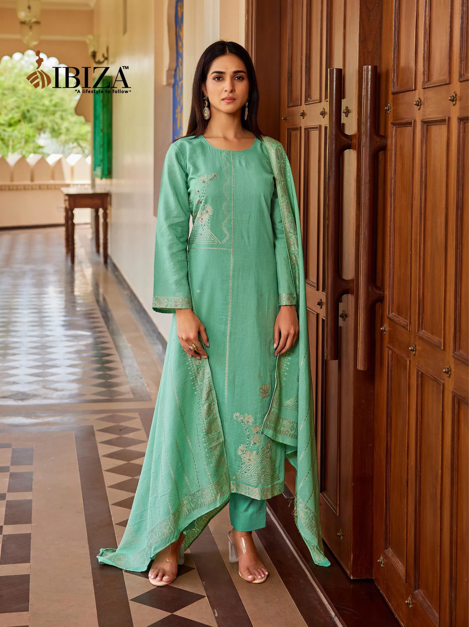Ibiza Khanak Mul Chanderi Jacquard Handworked Salwar Kameez