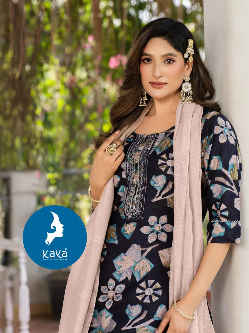 Kaya Taruni Vertican Printed Kurti With Bottom Dupatta