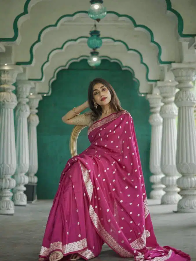 Soft Silk 6040 Linen Slab Weaving Worked Fancy Saree Collection