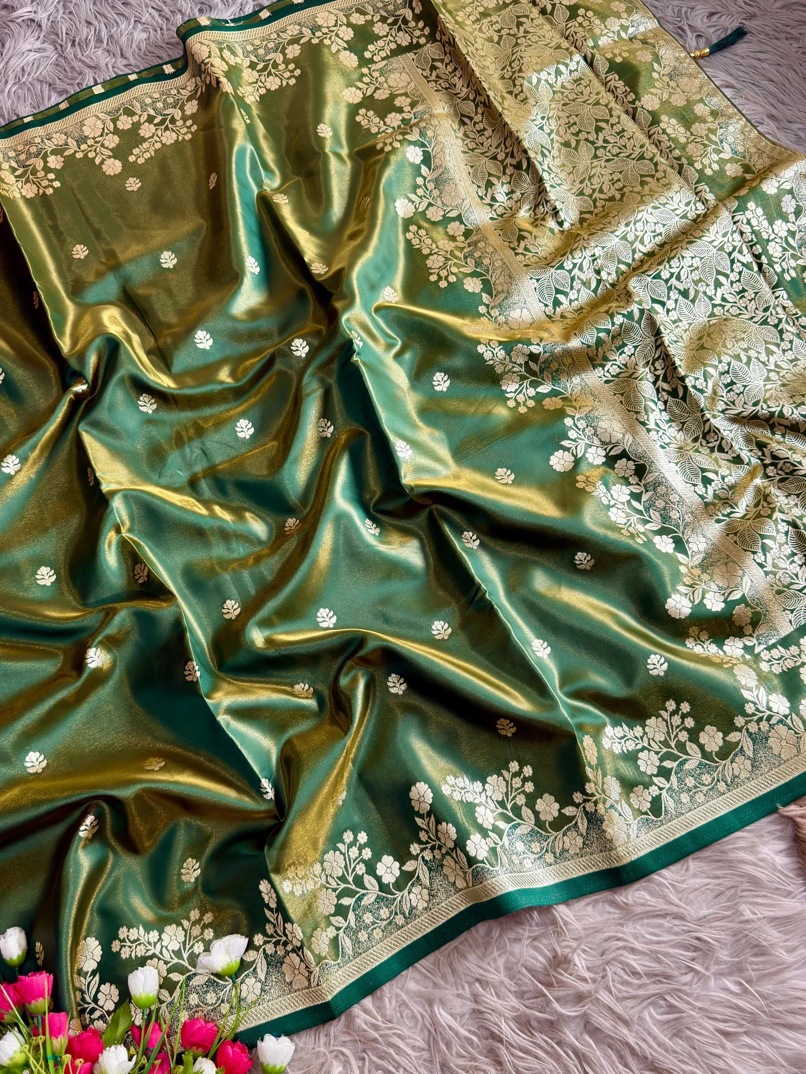 Sf Flower Charming Glass Satin Banarasi Silk Saree